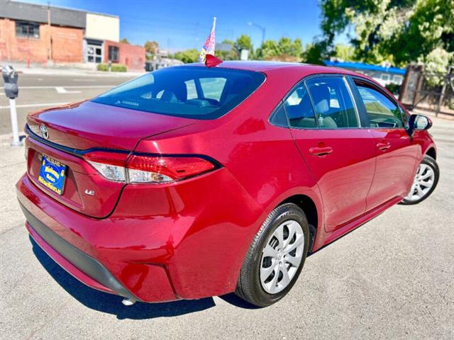 $24995 : 2022 Corolla LE image 10