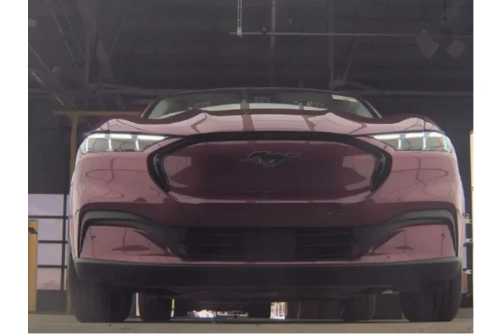$38399 : Ford Mustang Mach-E 2025 AWD image 1