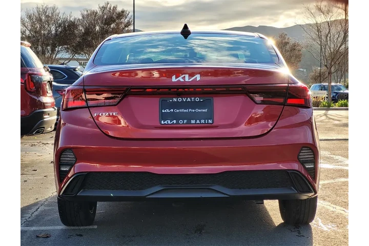 $18999 : 2024 Forte LXS image 7