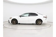 $25998 : Toyota Camry 2024 SE 4dr Sed thumbnail