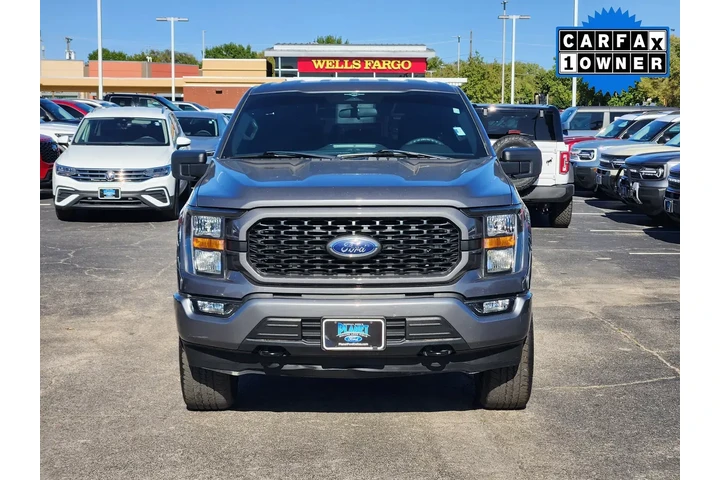 $36359 : Ford F-150 2023 4x4 XL 4dr S image 2