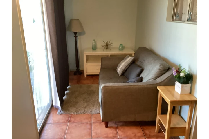 $1575 : 1Rec+1Baño+Refri+TV+Patio+Wifi image 3