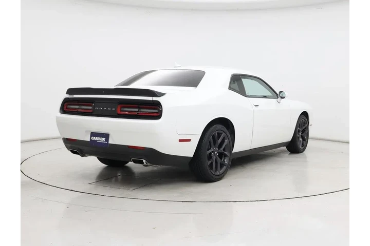 $22998 : Dodge Challenger 2019 SXT 2d image 8