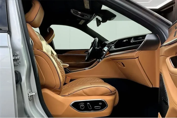 $37282 : Jeep Grand Cherokee 2022 4x4 image 7