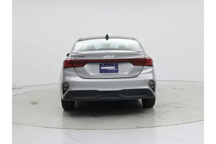 $18998 : Kia Forte 2024 LXS 4dr Sedan image 6