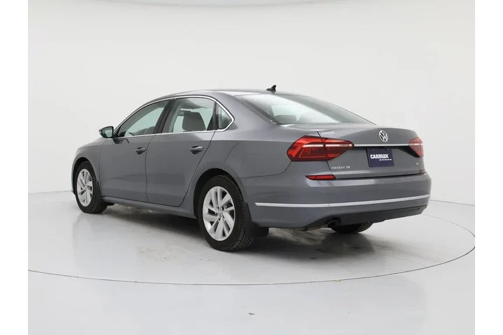 $15998 : Volkswagen Passat 2018 2.0T image 2