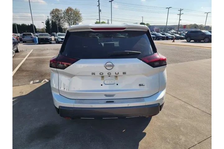 $27966 : Nissan Rogue 2024 SL 4dr Cro image 5