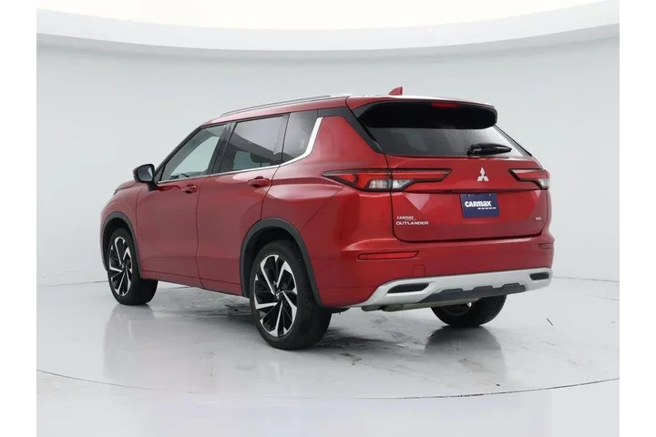 $27998 : Mitsubishi Outlander 2023 SE image 2
