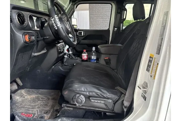 $32567 : Jeep Gladiator 2021 4x4 High image 10