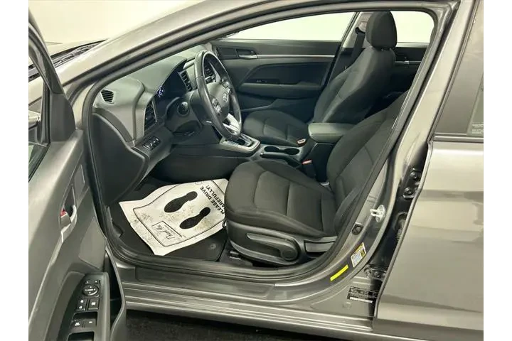 $15111 : Hyundai ELANTRA 2020 Value E image 9