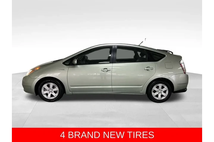 $6688 : 2006 Prius 5dr HB (Natl) image 2