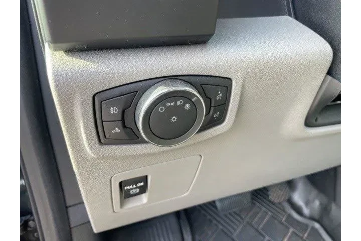 $16992 : Ford F-150 2016 4x2 XL 2dr R image 7