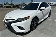 2020 Camry SE en Stockton