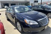 $15680 : 2012 200 Limited Sedan V-6 cyl thumbnail