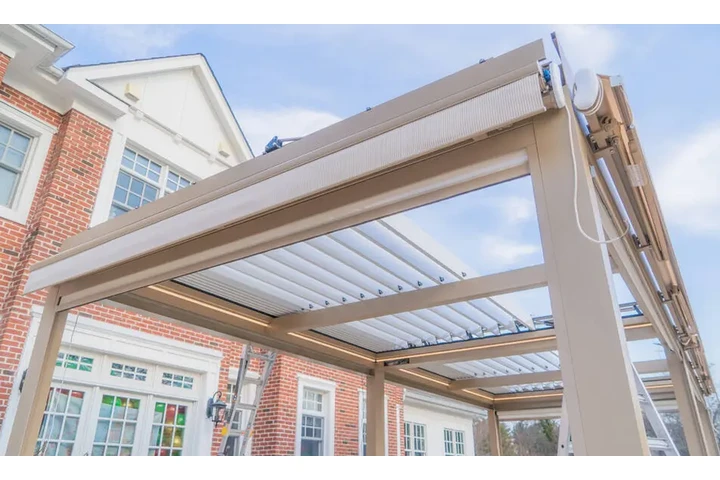 Growing Green Em image 3