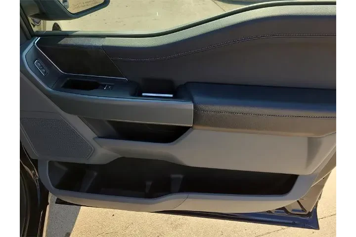 $31510 : Ford F-150 2023 4x2 XL 4dr S image 9