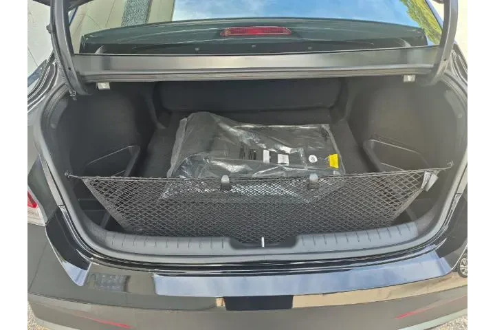 $20000 : Hyundai ELANTRA 2025 SEL Spo image 10