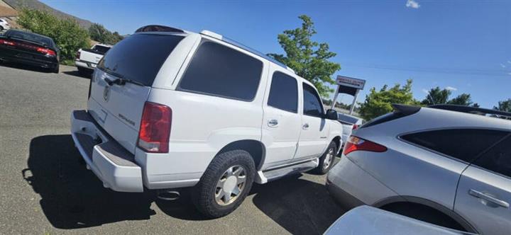 $6995 : 2002 Escalade image 4