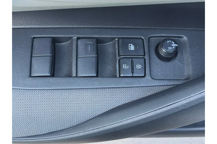 $21830 : Toyota Corolla 2024 LE 4dr S image 10