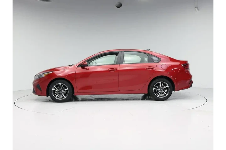 $18998 : Kia Forte 2024 LXS 4dr Sedan image 3