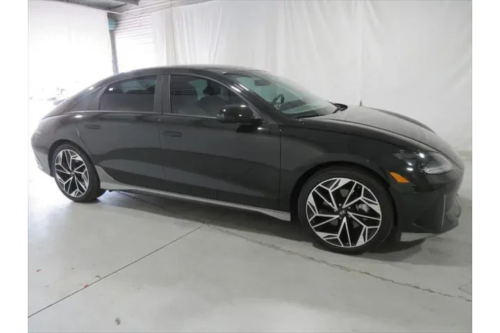 $26940 : Hyundai IONIQ 6 2023 SEL 4dr image 7