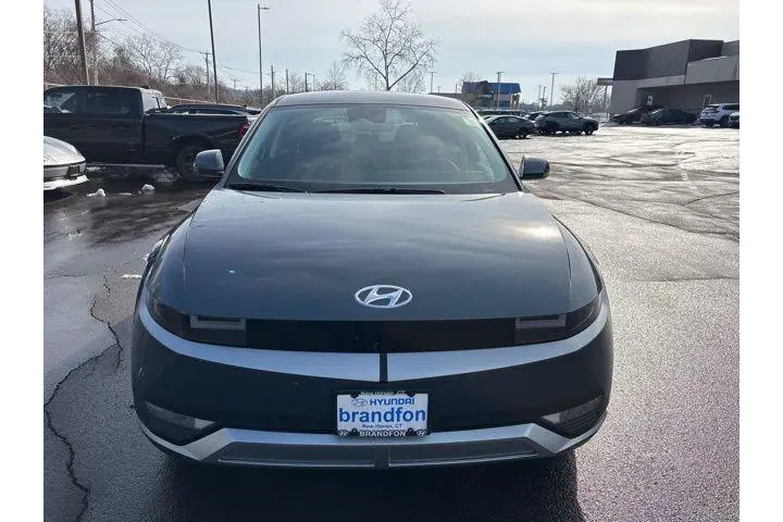 $23000 : Hyundai IONIQ 5 2023 AWD SE image 2