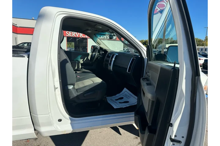 $14980 : 2012 RAM 2500 4WD Reg Cab 140 image 9