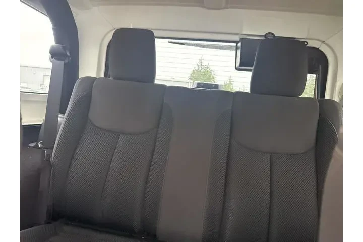 $18999 : Jeep Wrangler 2017 4x4 Big B image 10