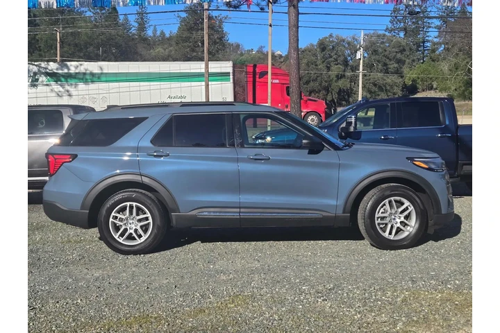 $39993 : Ford Explorer 2025 AWD Activ image 3