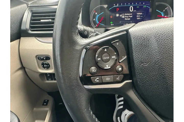 $27995 : 2022 HONDA PILOT image 1