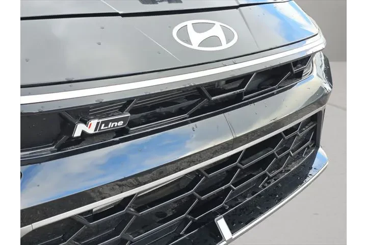 $27572 : Hyundai ELANTRA 2025 N Line image 6