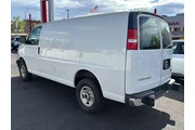 $28990 : GMC Savana 2023 2500 3dr Car thumbnail
