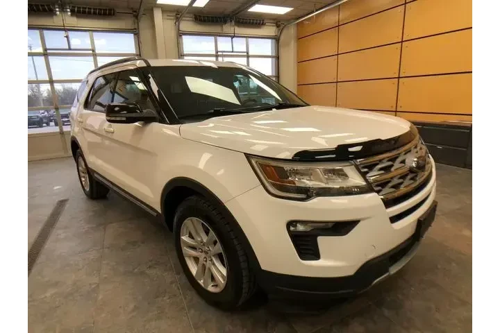 $14898 : Ford Explorer 2018 AWD XLT 4 image 1