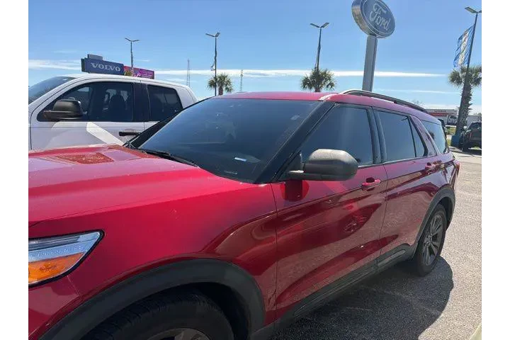 $23395 : Ford Explorer 2021 XLT 4dr S image 2