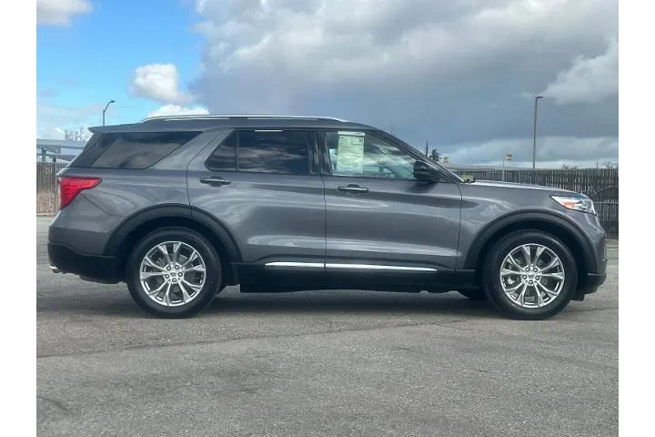 $28745 : Ford Explorer 2022 Limited 4 image 2