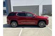 $30900 : GMC Acadia 2023 Denali 4dr S thumbnail
