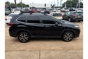 $19995 : 2020 Forester thumbnail