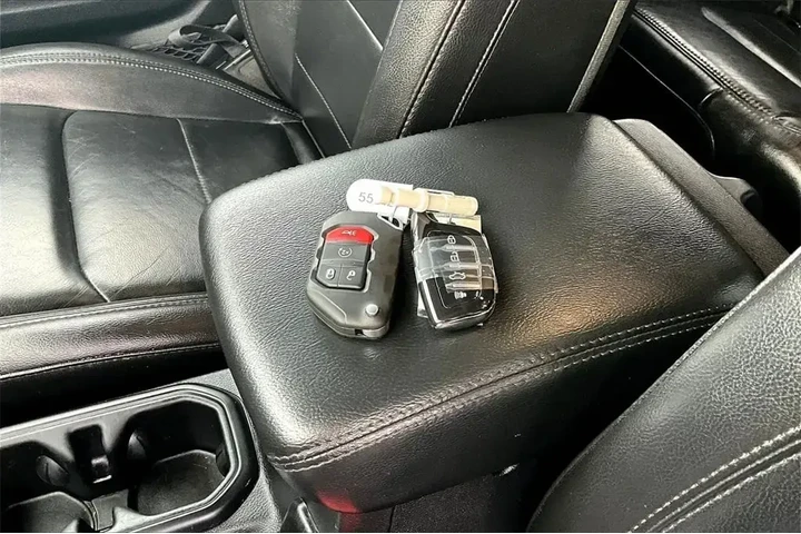 $24257 : Jeep Wrangler Unlimited 2020 image 10