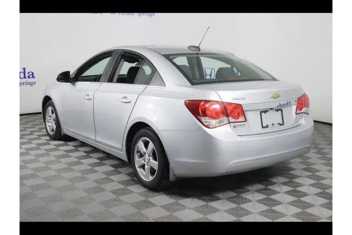 $10875 : Chevrolet Cruze Limited 2016 image 5
