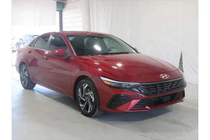 $21854 : Hyundai ELANTRA 2025 SEL Con image 3