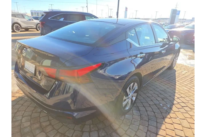 $19999 : 2022 Altima 2.5 S image 5