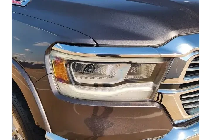 $37883 : Ram 1500 2022 4x2 Laramie 4d image 9