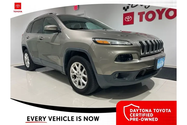 $16000 : Jeep Cherokee 2017 4x4 Latit image 6