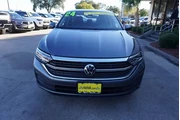 $20988 : Volkswagen Jetta 2024 SE 4dr thumbnail