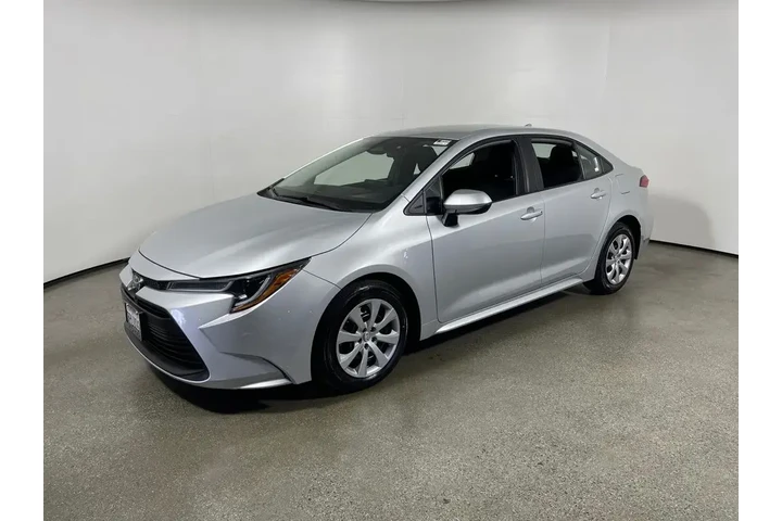 $23777 : Toyota Corolla 2024 LE 4dr S image 7