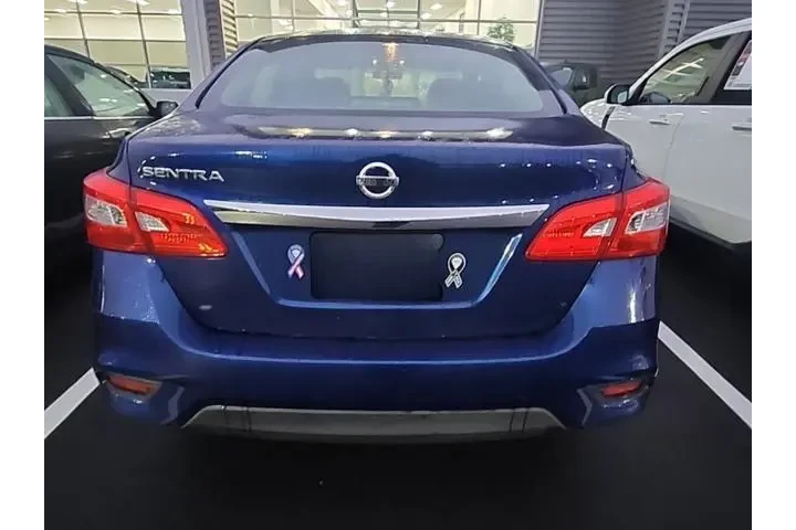 $8889 : Nissan Sentra 2017 S 4dr Sed image 5