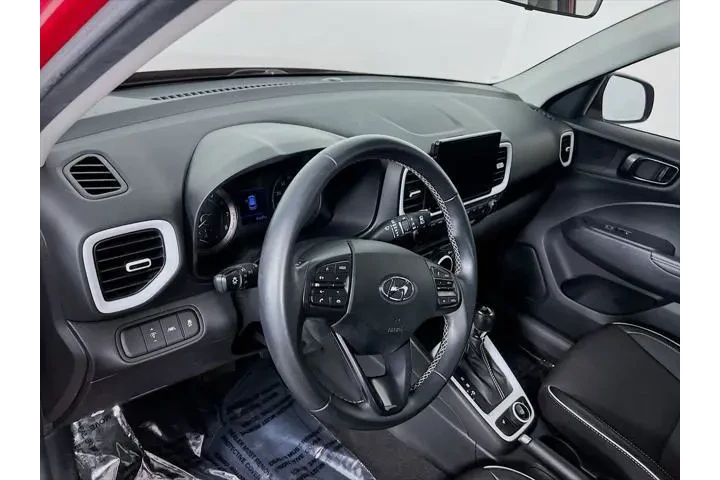 $17350 : Hyundai VENUE 2022 Limited 4 image 9