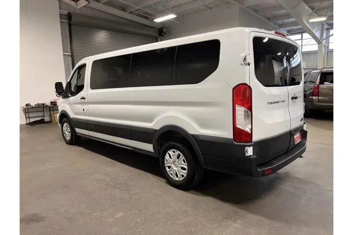 $28585 : Ford Transit 2022 350 XL 3dr image 5
