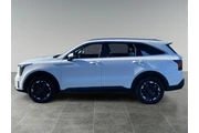 $33223 : Kia Sorento 2024 AWD S 4dr S thumbnail