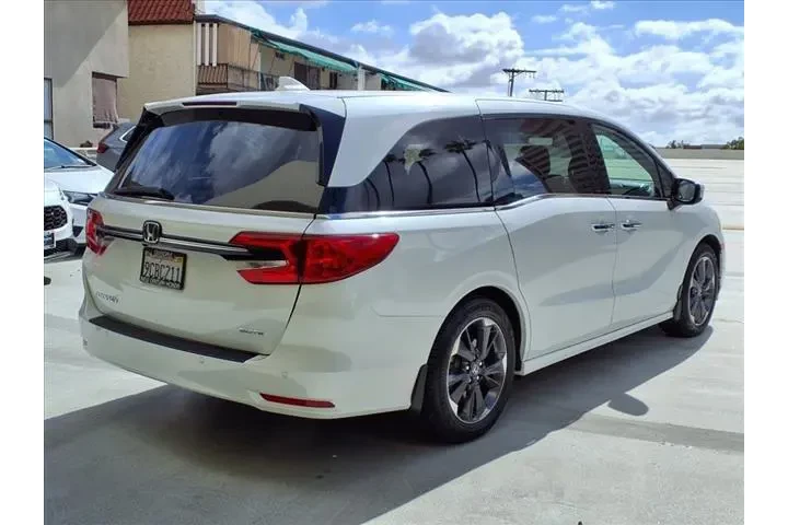 $34679 : Honda Odyssey 2023 Elite 4dr image 4